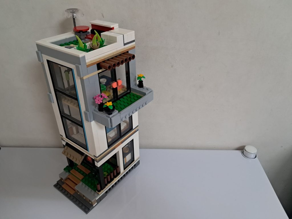 LEGO 31153 Modern House