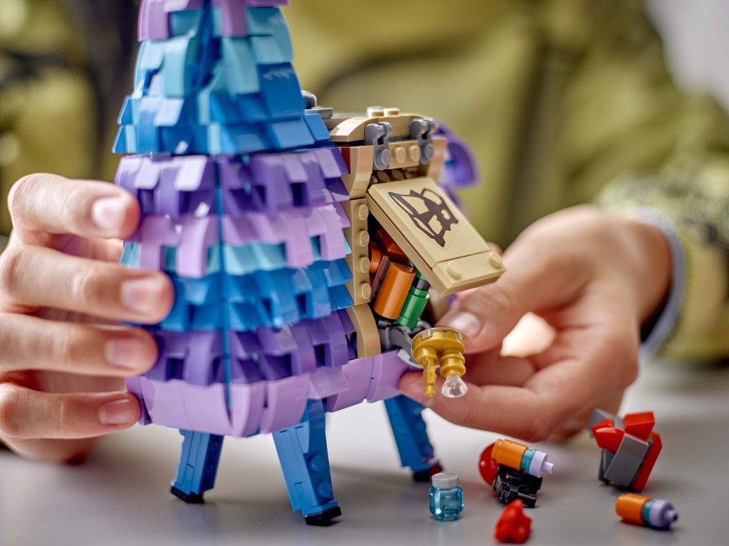LEGO Fortnite Supply Llama